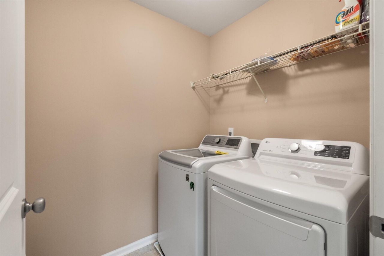 3005 Banbury Cross Ct Court Photo 25