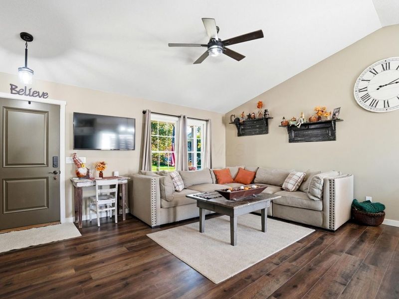 1188 Nutmeg Drive, Marysville, OH 43040 Photo 10