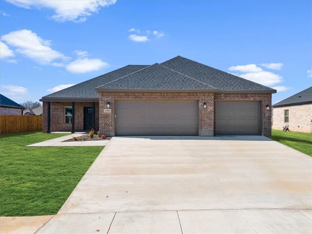 2225 Crane Avenue, Pea Ridge, AR 72751 Main Photo