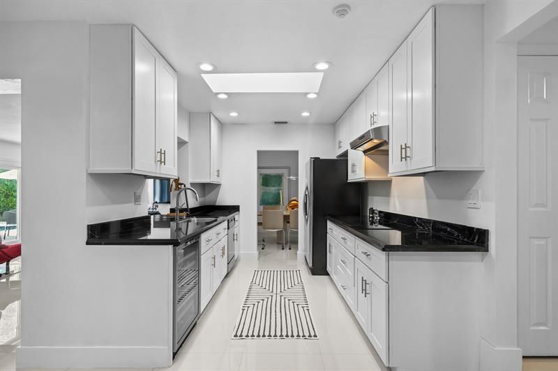 326 Seven Isles Drive, Fort Lauderdale, FL 33301 Photo