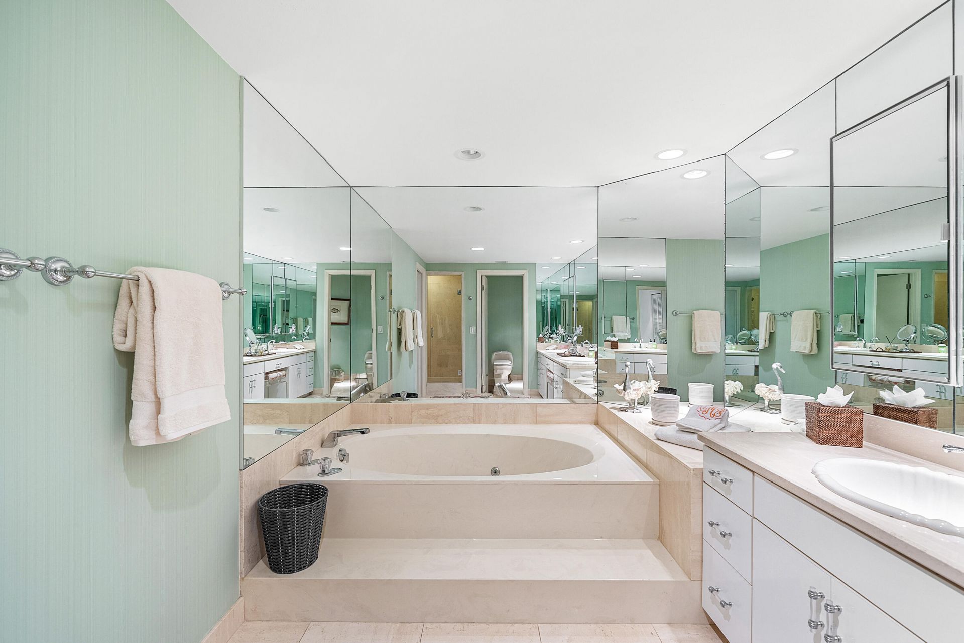 3140 S Ocean Boulevard, Unit 303 S, Palm Beach, FL 33480 Photo