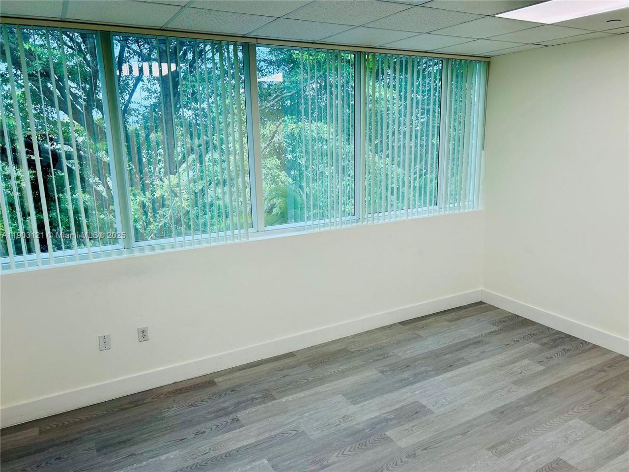 10305 NW 41st St, Unit 216, Doral, FL 33178 Photo