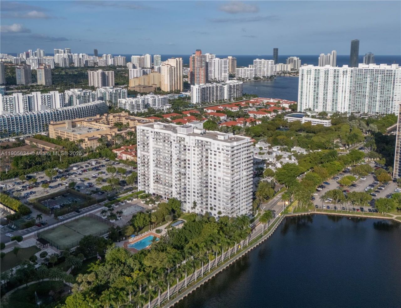 2851 NE 183rd St, Unit 1514E, Aventura, FL 33160 Photo