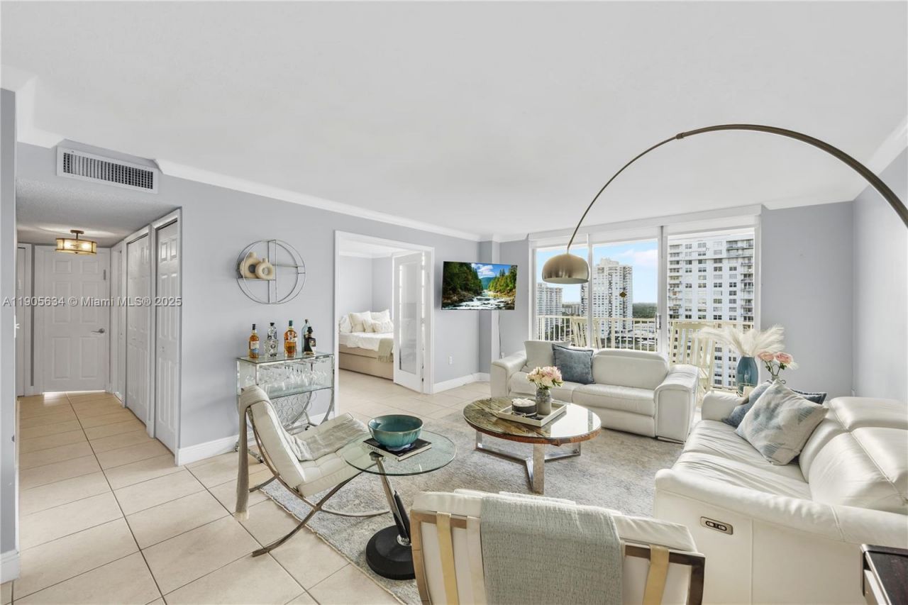 2851 NE 183rd St, Unit 1514E, Aventura, FL 33160 Photo