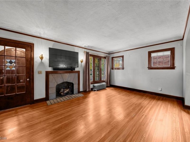 1027 Pennfield Road, Cleveland, OH 44121 Photo 14