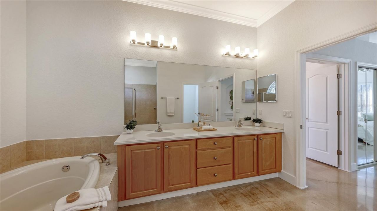 12428 Natureview Circle, Bradenton, FL 34212 Photo