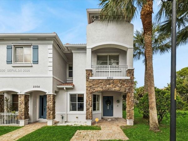 2560 SW 83rd Ave, Unit 107, Miramar, FL 33025