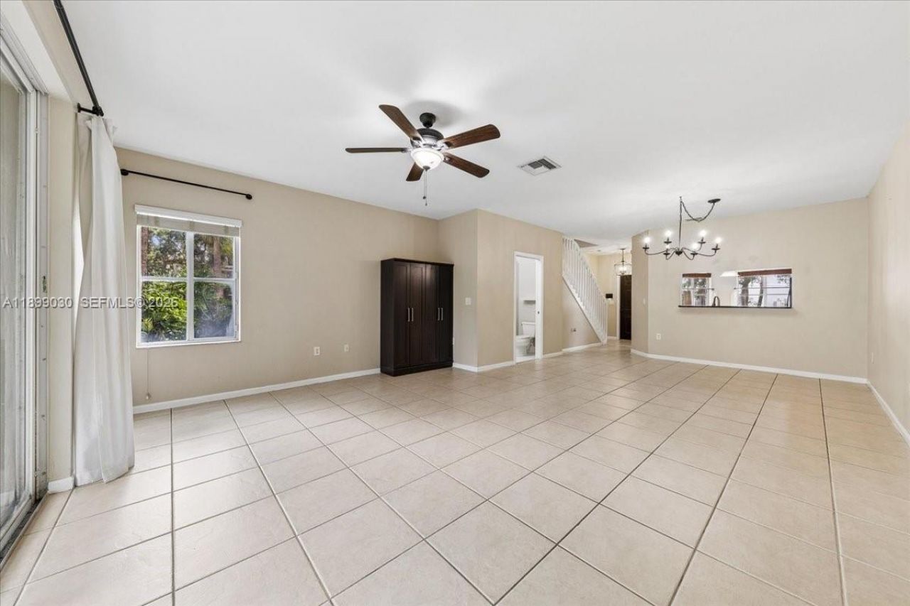 2560 SW 83rd Ave, Unit 107, Miramar, FL 33025 Photo