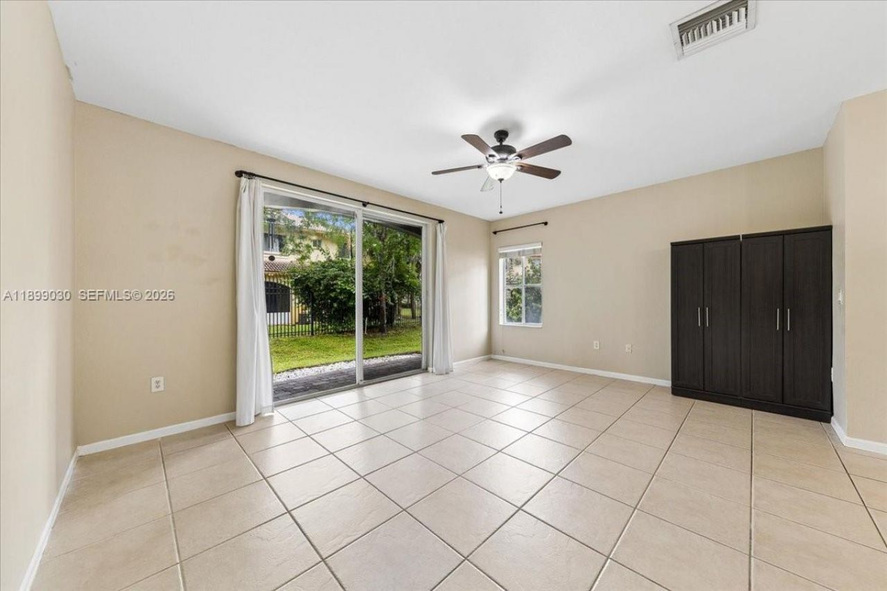 2560 SW 83rd Ave, Unit 107, Miramar, FL 33025 Photo