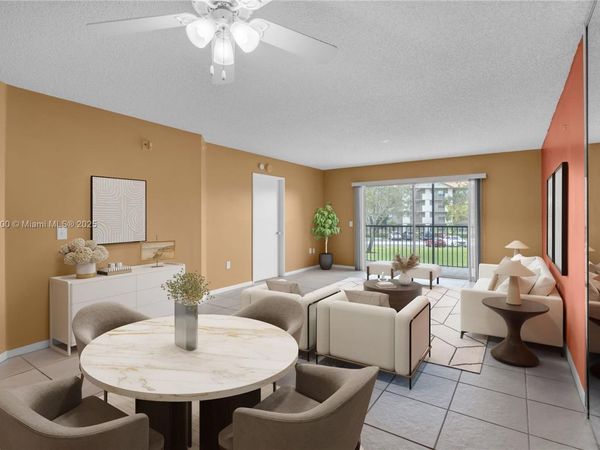 550 SW 137th Ave, Unit 208L, Pembroke Pines, FL 33027