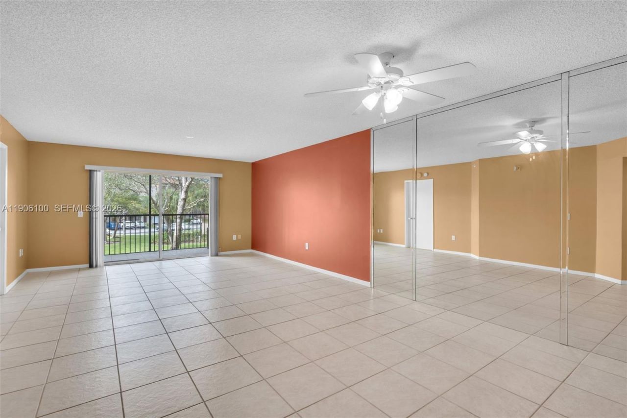 550 SW 137th Ave, Unit 208L, Pembroke Pines, FL 33027 Photo