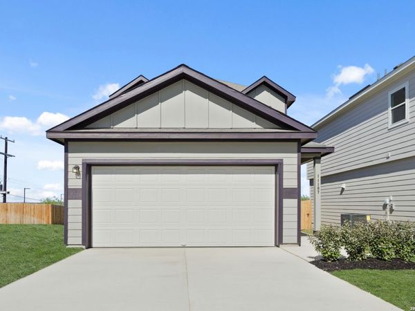 11107 Luckenbach Loop, Converse, TX 78109