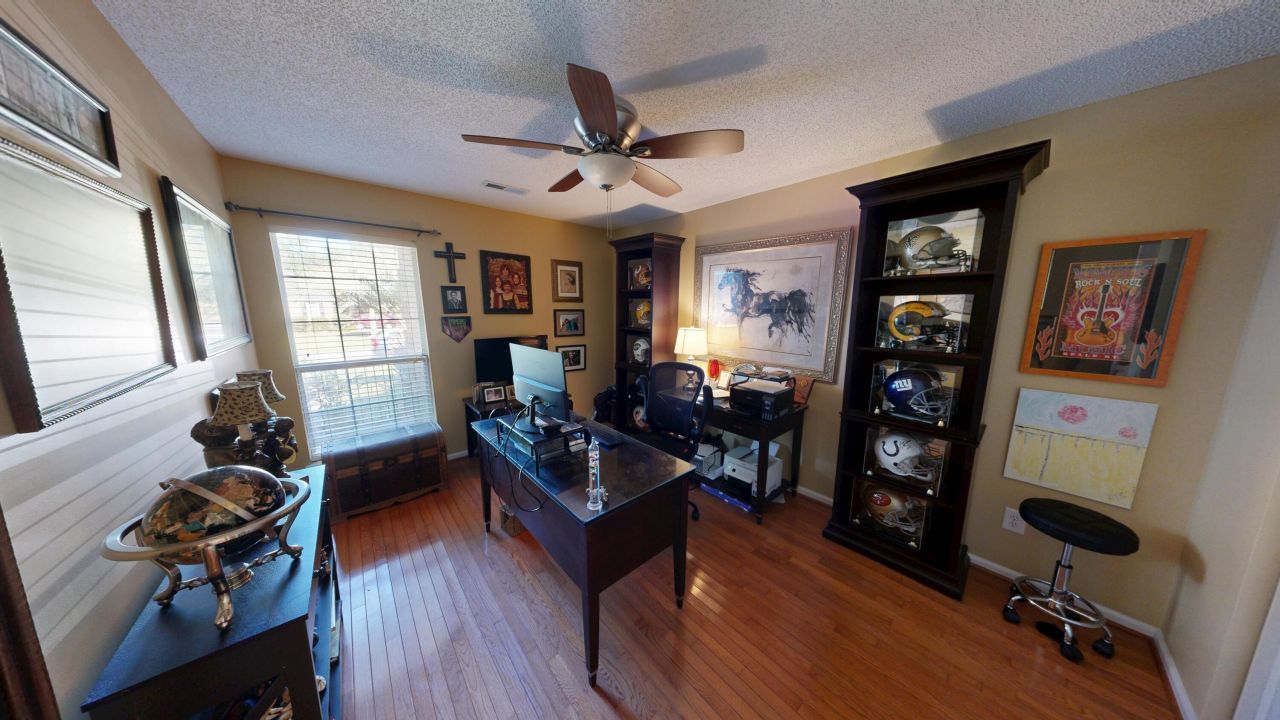 611 Fishermans Bend Photo 14