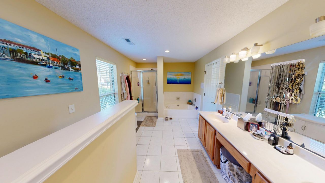 611 Fishermans Bend Photo 21