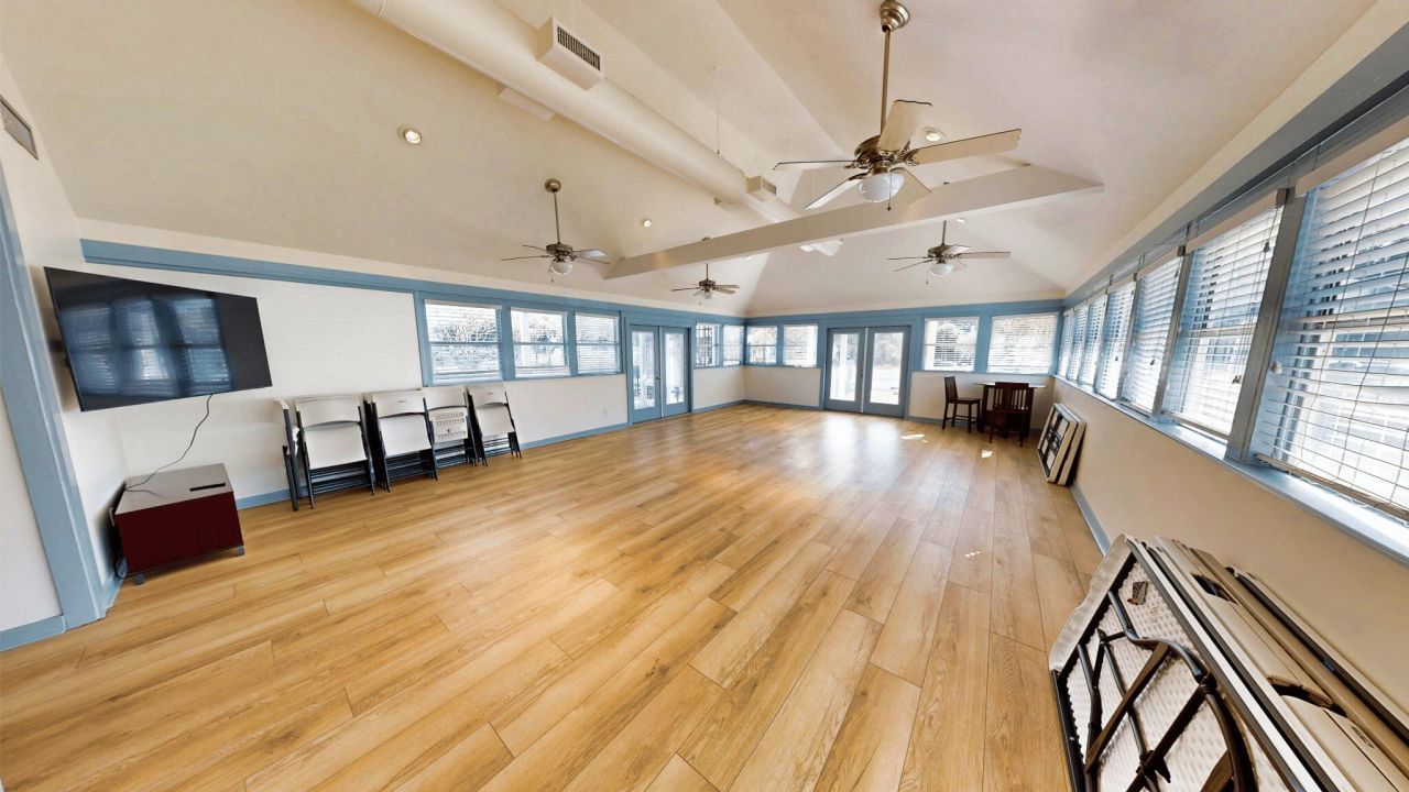 611 Fishermans Bend Photo 37