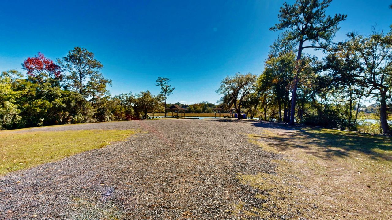 611 Fishermans Bend Photo 40