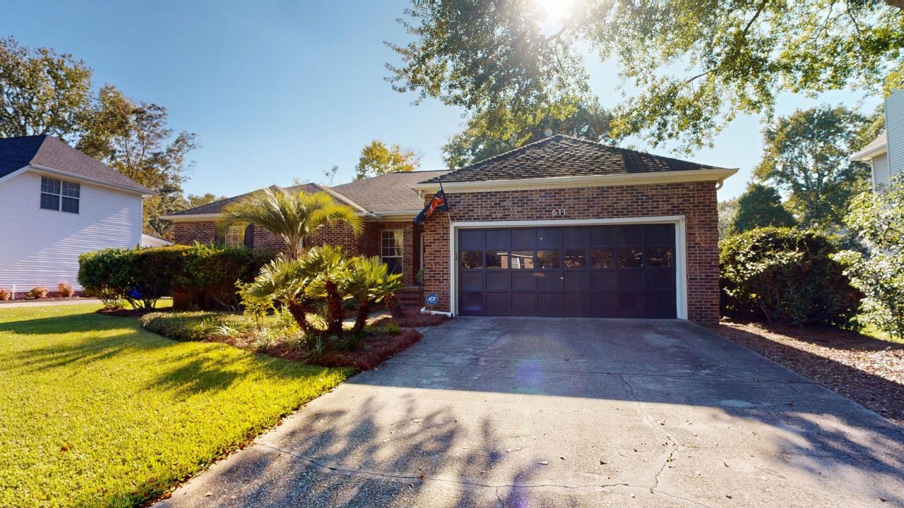 611 Fishermans Bend Photo 5