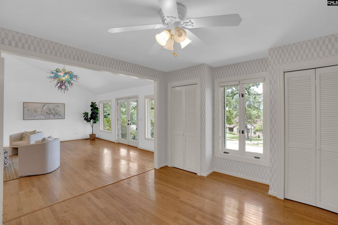 27 Foxhill Court Photo 10