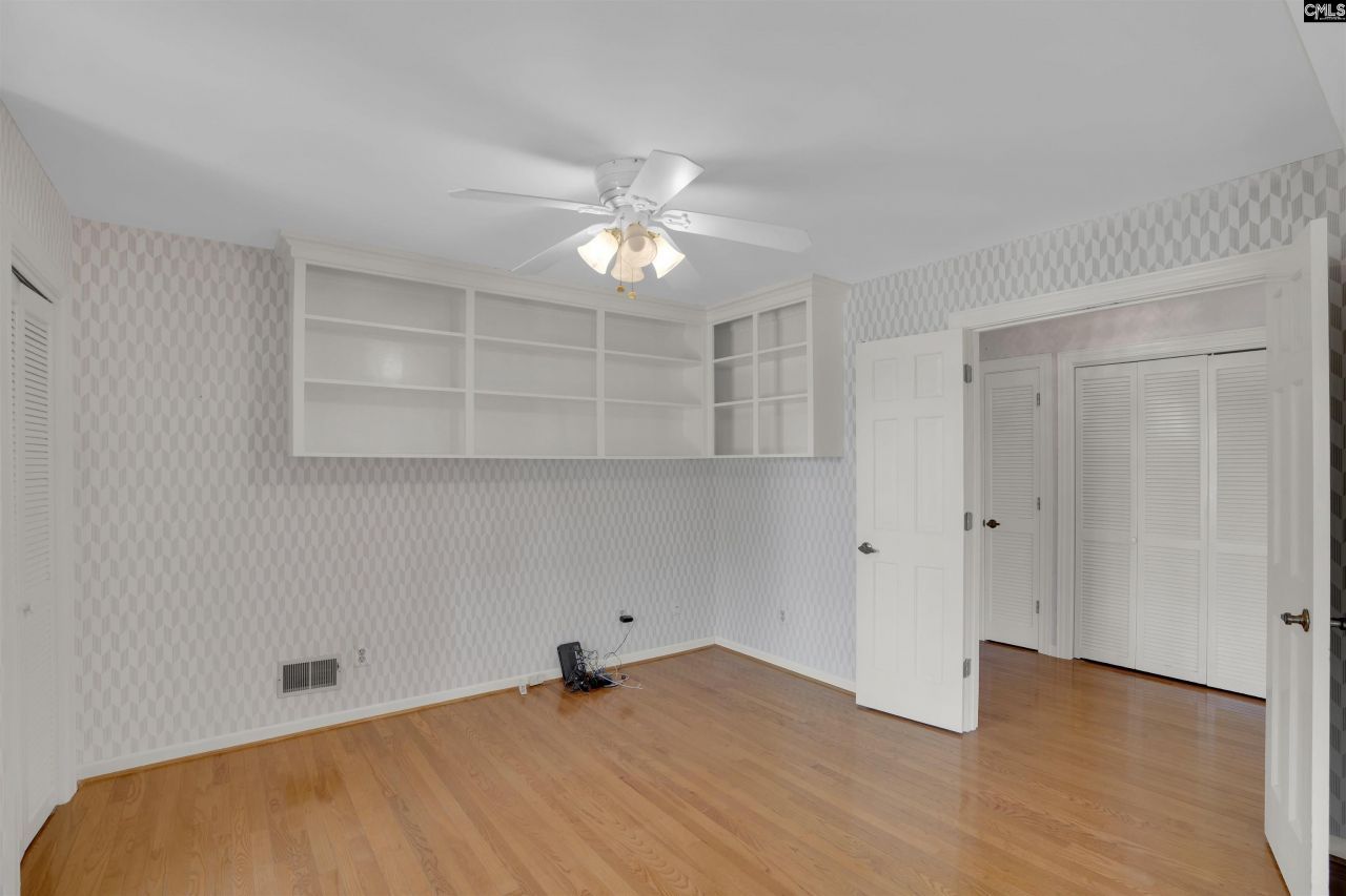 27 Foxhill Court Photo 12