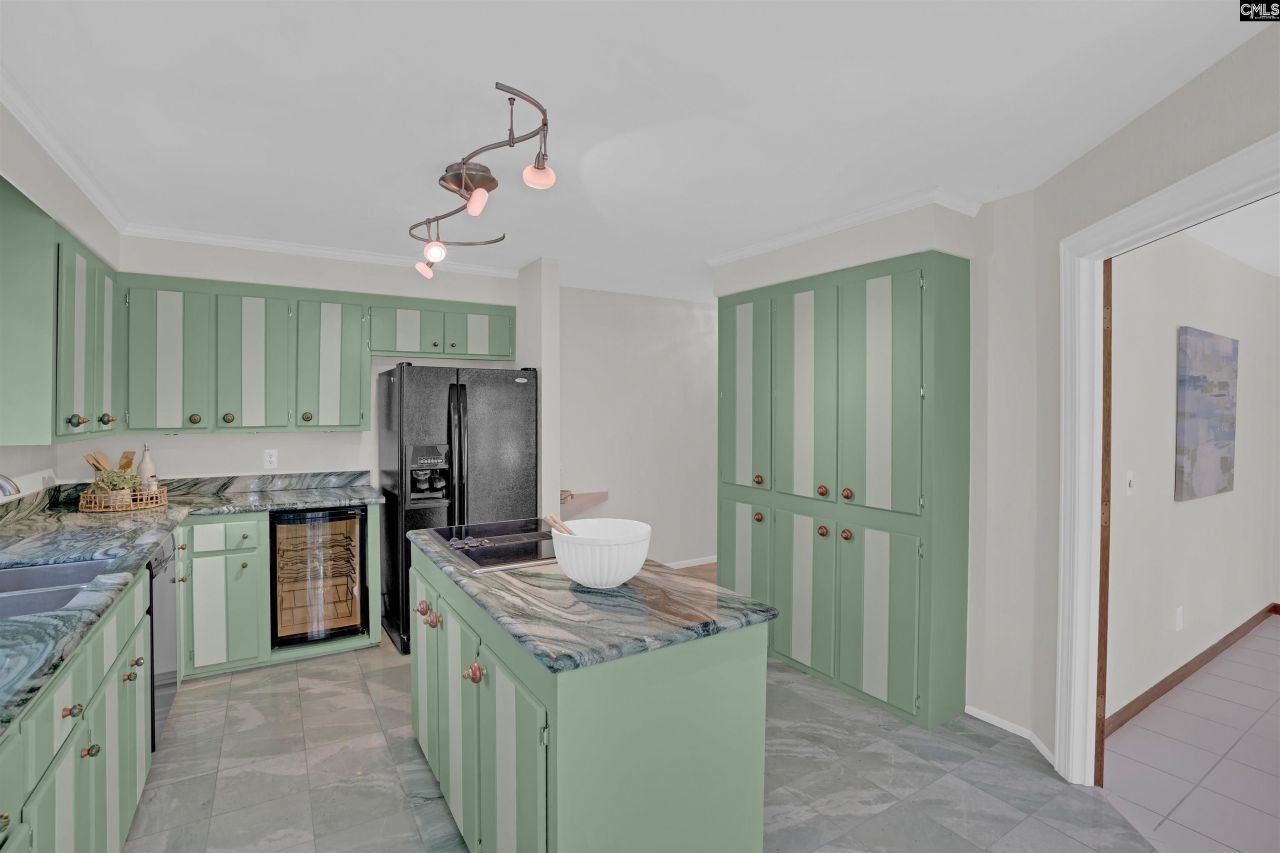 27 Foxhill Court Photo 24