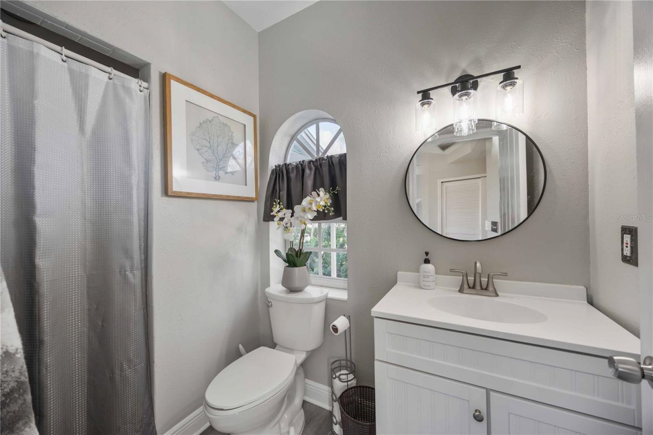 13951 Harbor View Drive, Seminole, FL 33776 Photo