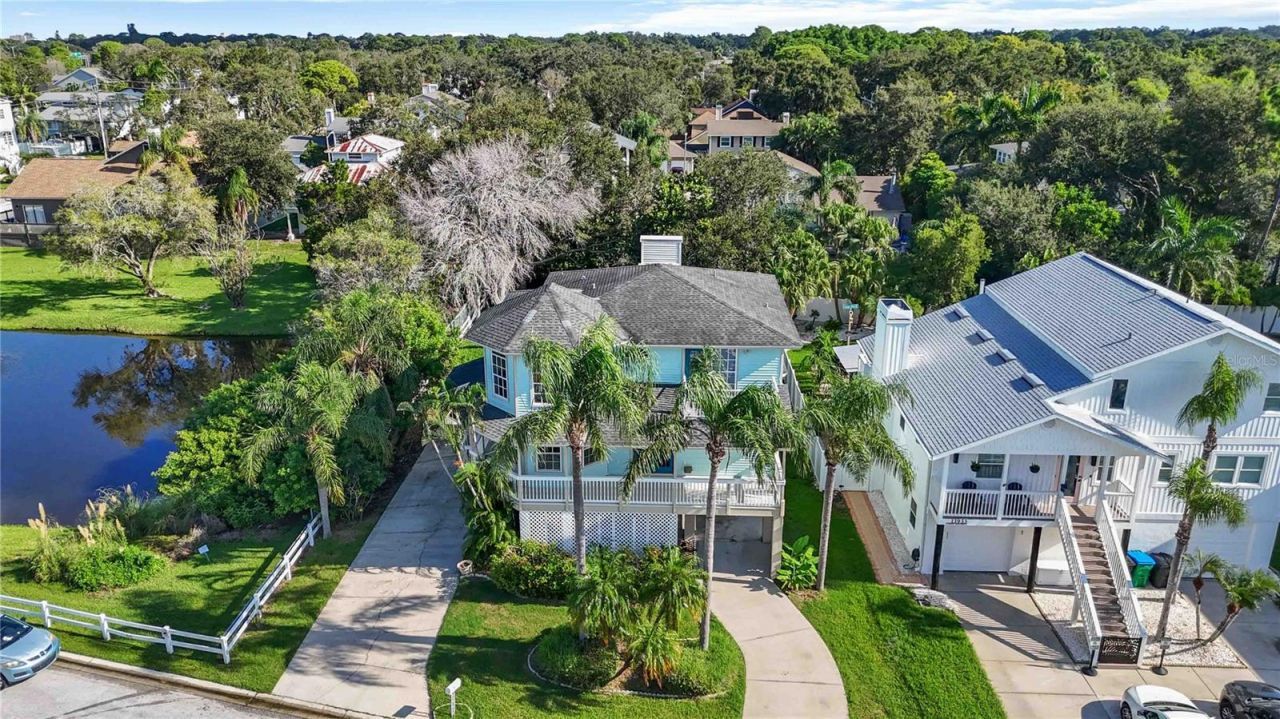 13951 Harbor View Drive, Seminole, FL 33776 Photo