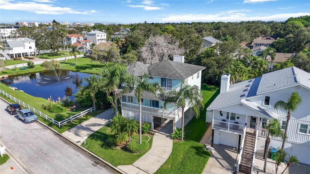 13951 Harbor View Drive, Seminole, FL 33776 Photo