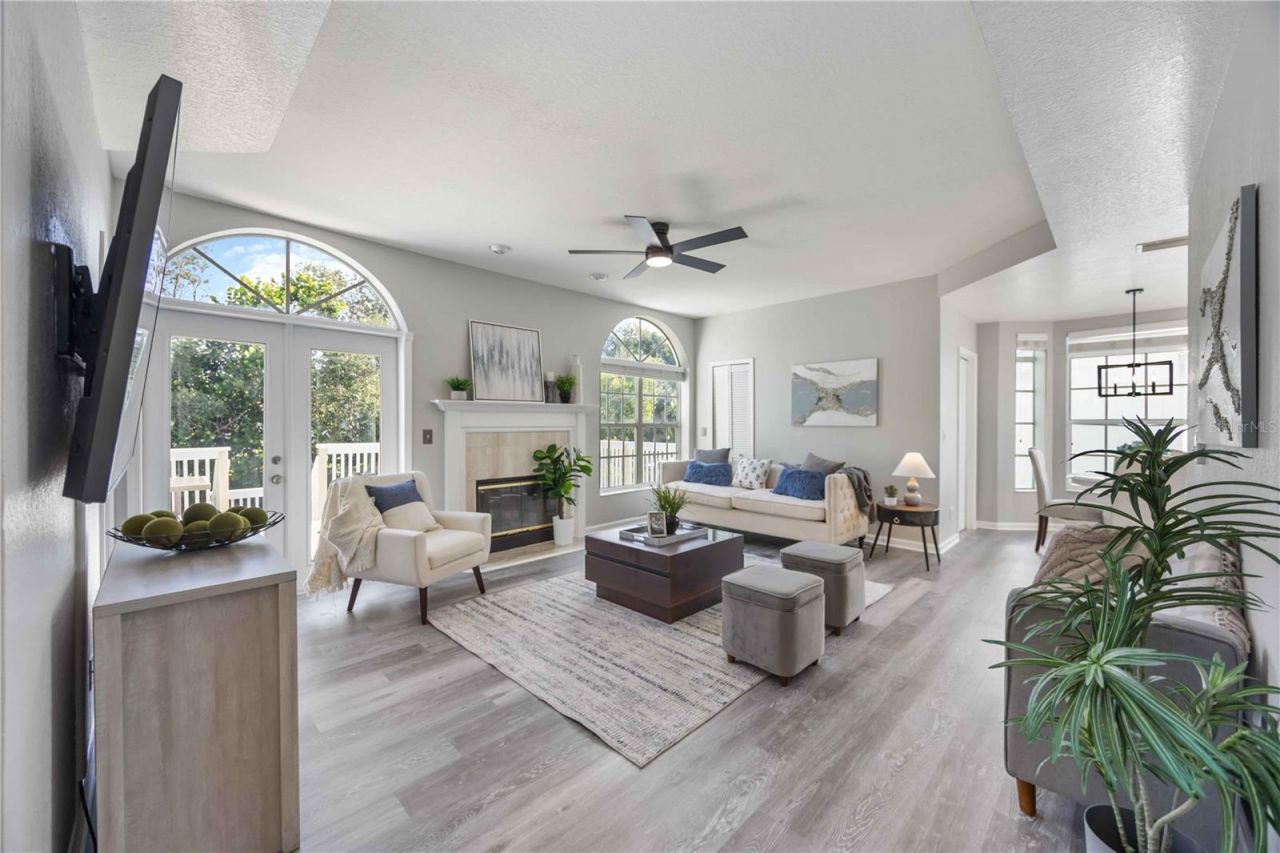 13951 Harbor View Drive, Seminole, FL 33776 Photo