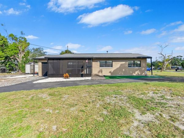 429 55TH AVENUE NE, ST PETERSBURG, FL 33703