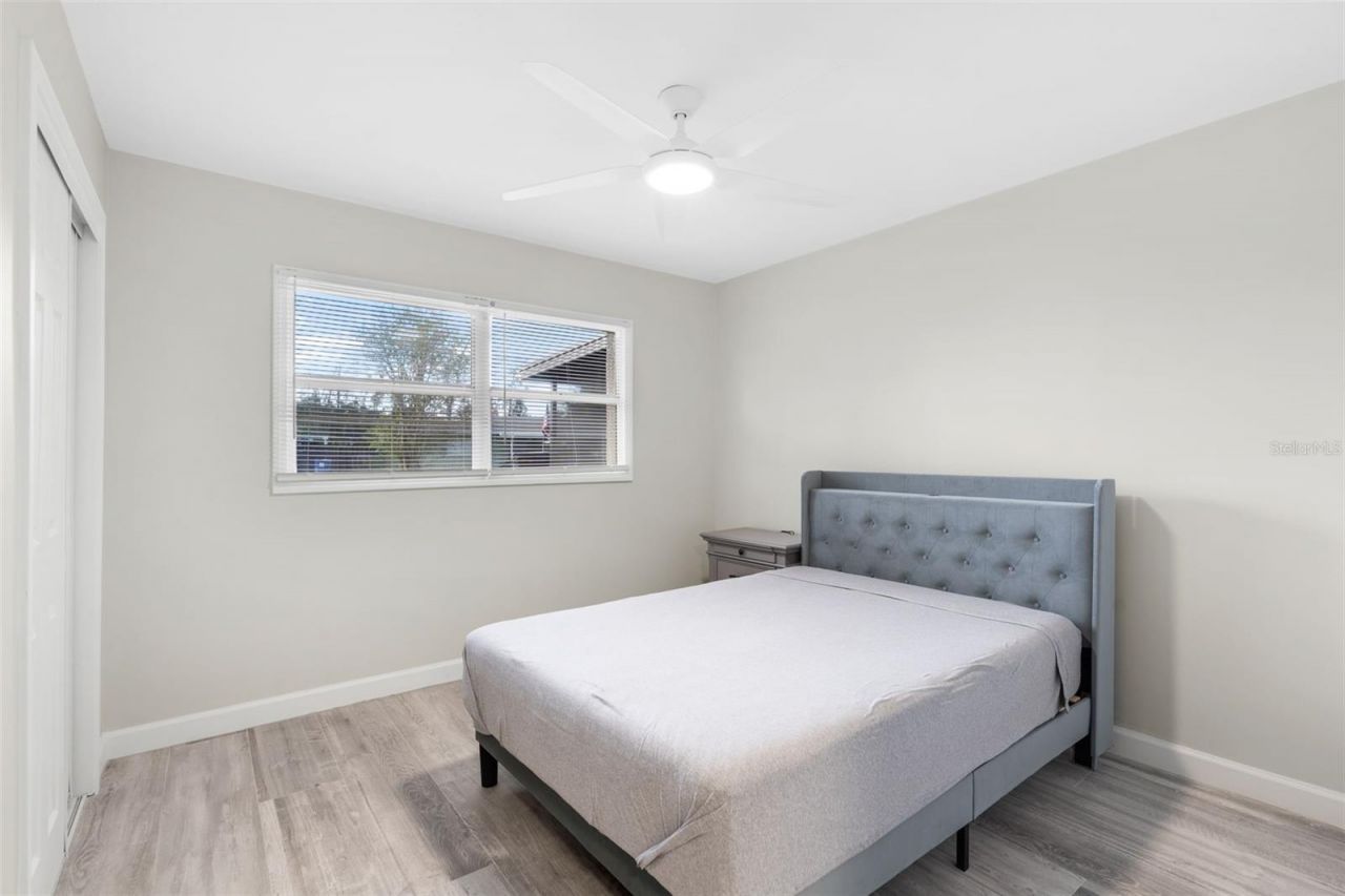 429 55th Avenue Ne, Saint Petersburg, FL 33703 Photo