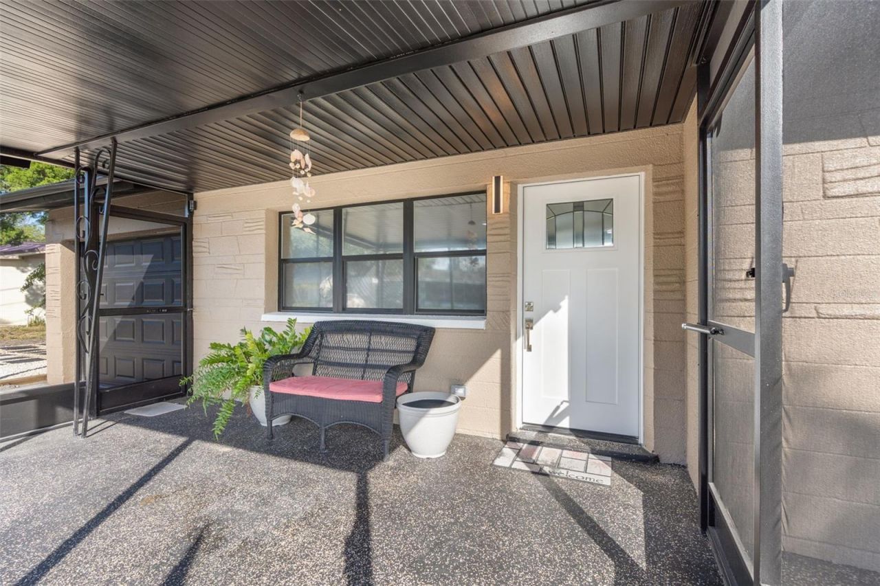 429 55th Avenue Ne, Saint Petersburg, FL 33703 Photo