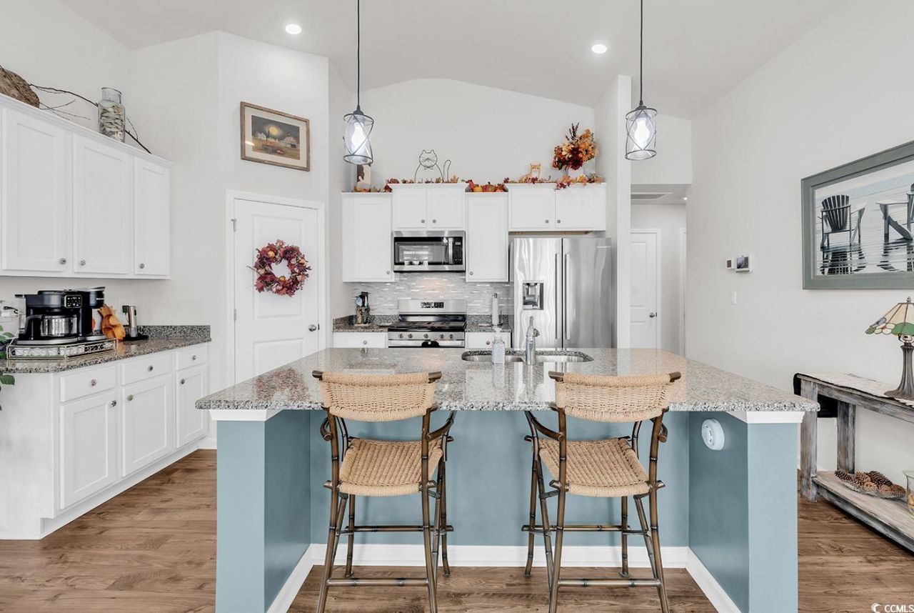 1543 Jardine Loop Photo 11