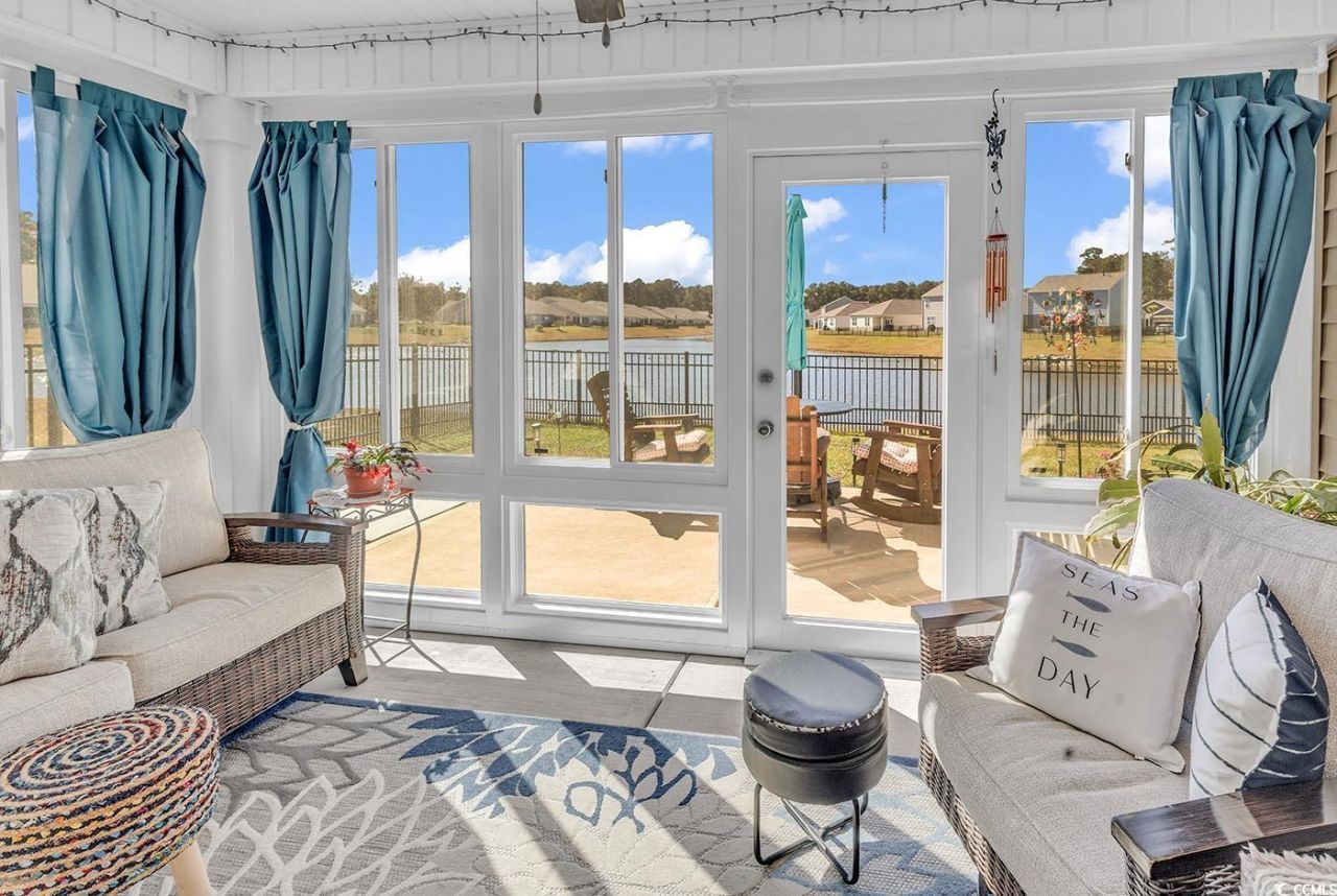 1543 Jardine Loop Photo 16