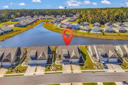 1543 Jardine Loop photo 4