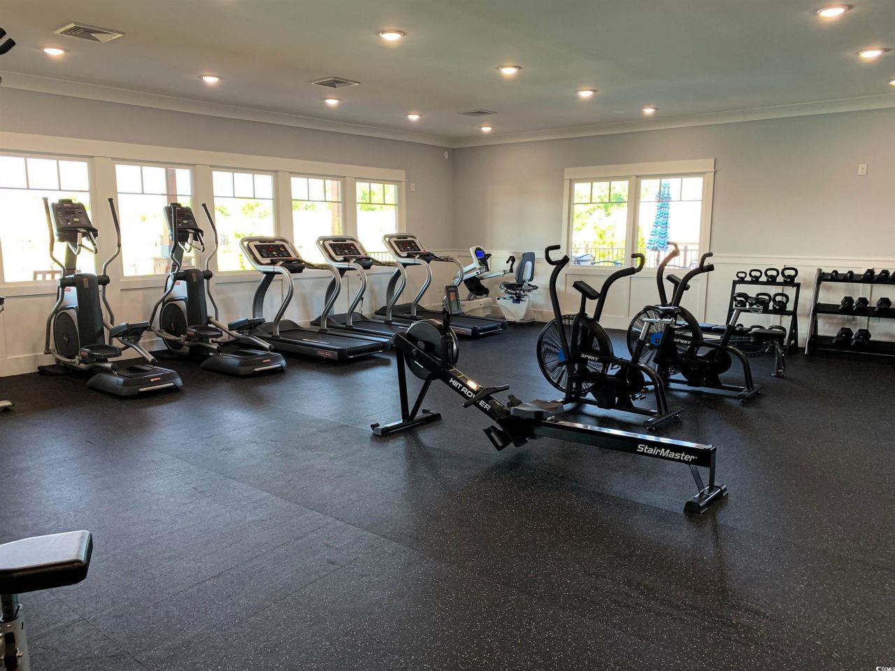 1543 Jardine Loop Photo 36