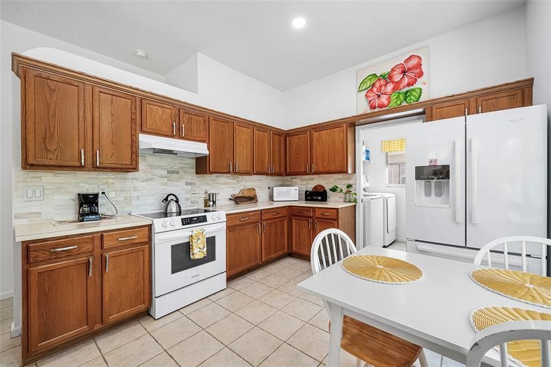 153 Kapok Cres, Royal Palm Beach, FL 33411 Photo