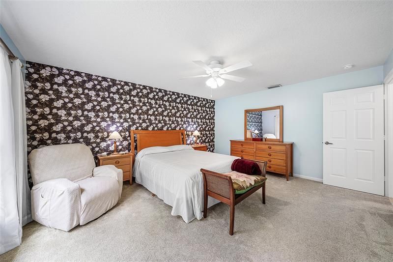 153 Kapok Cres, Royal Palm Beach, FL 33411 Photo