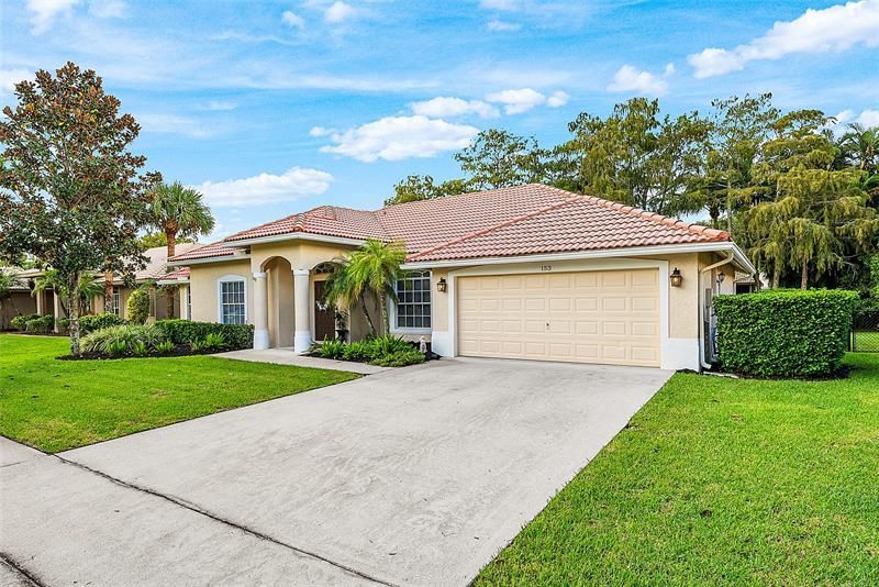 153 Kapok Cres, Royal Palm Beach, FL 33411 Photo