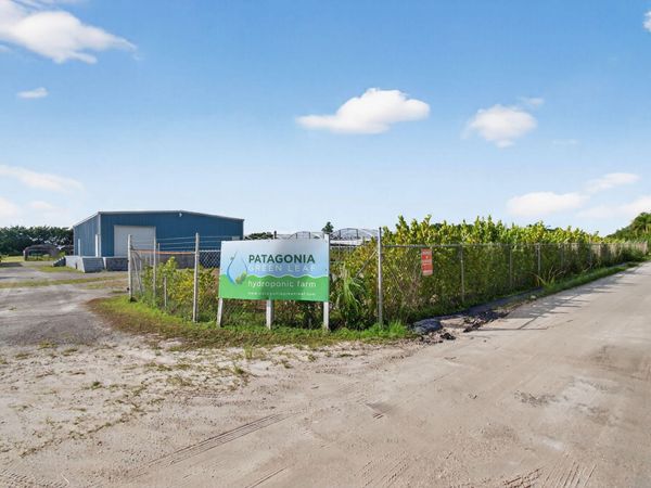 9720 87th Place S, Boynton Beach, FL 33472