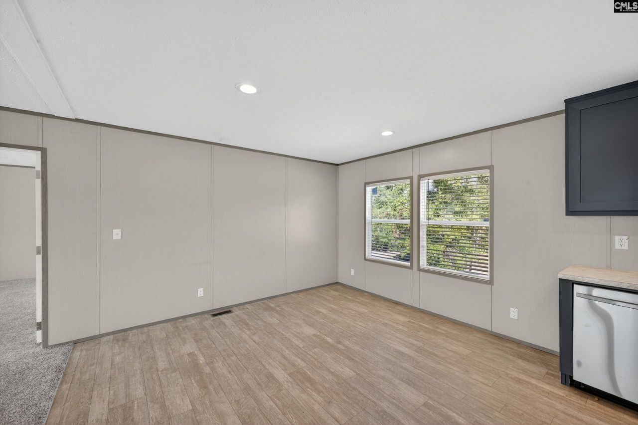 98 Long Branch Road Photo 25