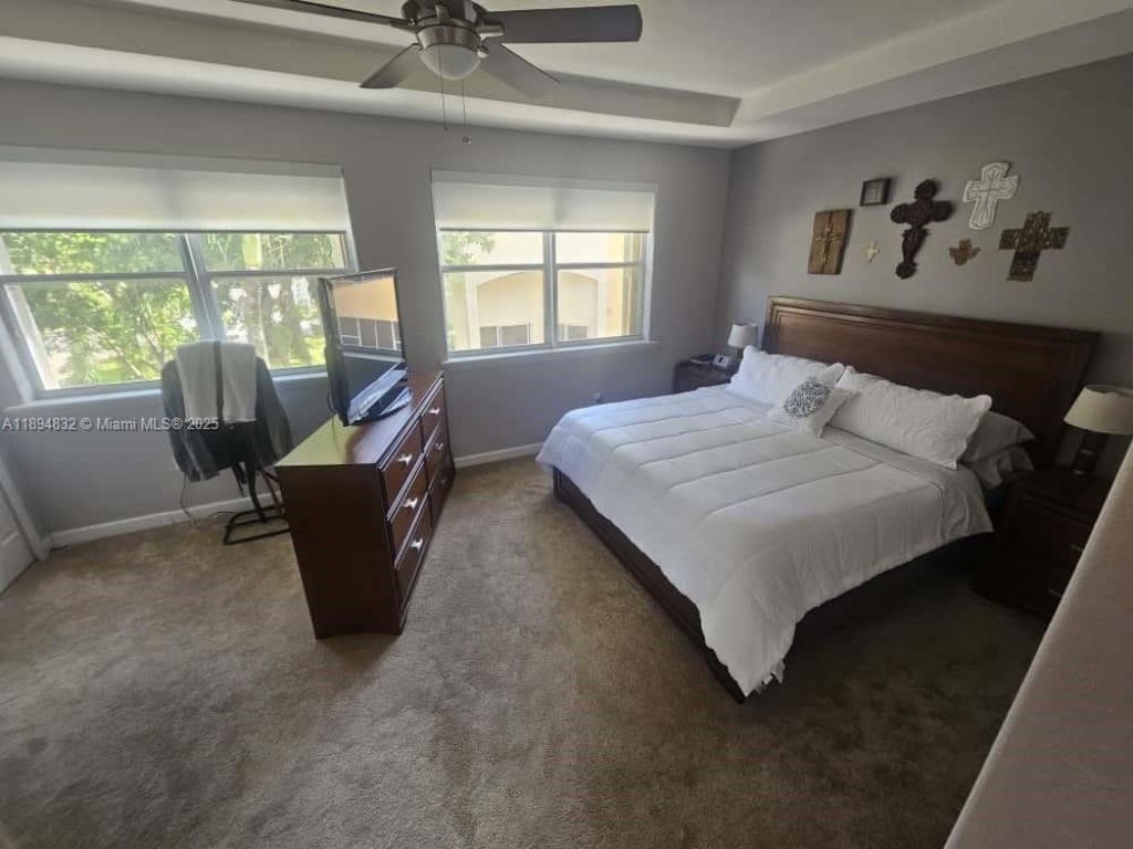 5483 NW 112th Pl, Doral, FL 33178 Photo