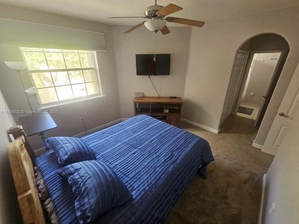 5483 NW 112th Pl, Doral, FL 33178 Photo