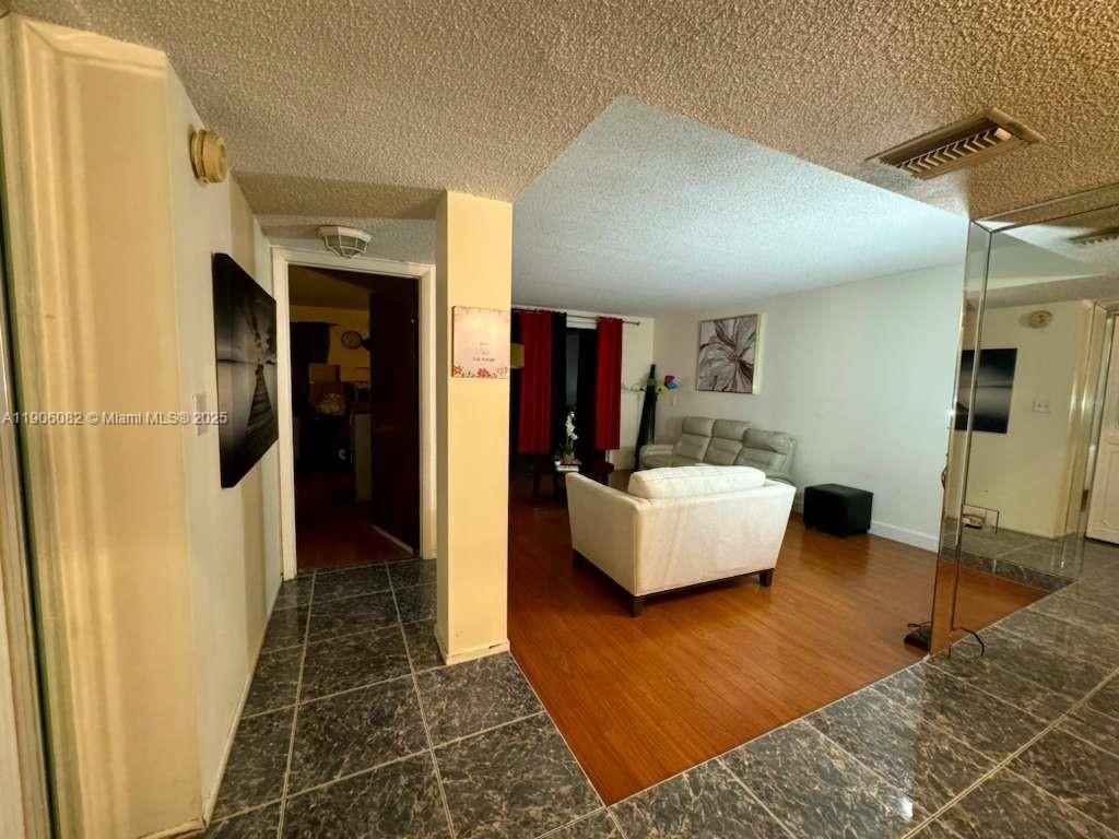 3730 Inverrary Dr, Unit 3B, Lauderhill, FL 33319 Photo