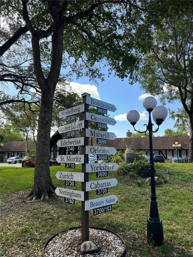 3730 Inverrary Dr, Unit 3B, Lauderhill, FL 33319 Photo