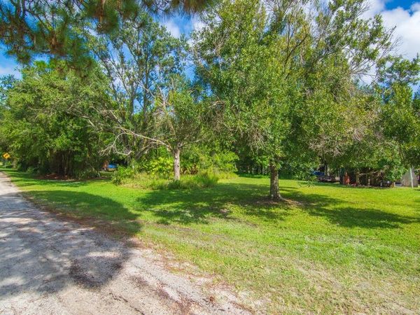 5830 60th Avenue, Vero Beach, FL 32967