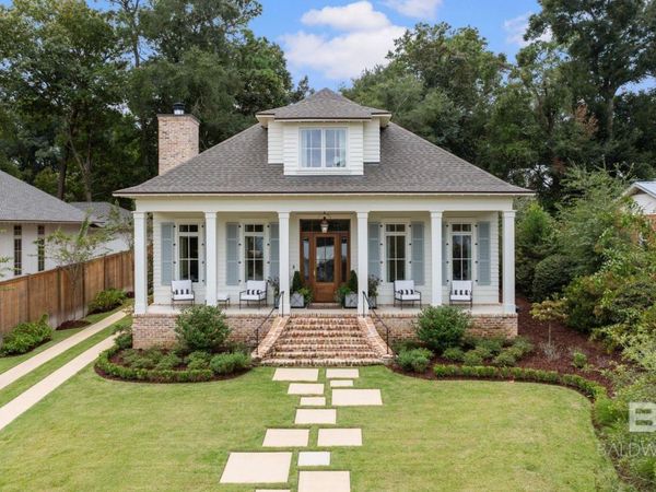 210 Tensaw Avenue, Fairhope, AL 36532