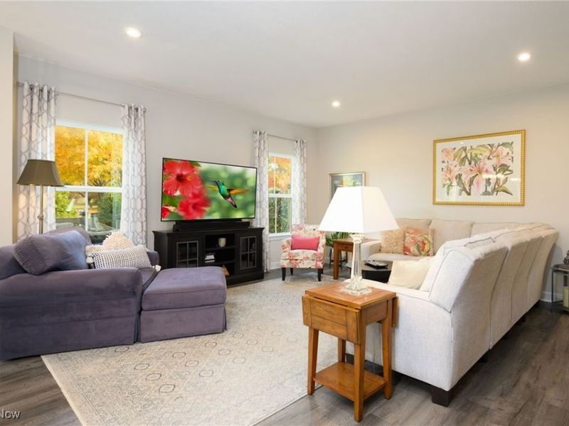 1525 Spruce Hill Drive, Stow, OH 44224 Photo 9