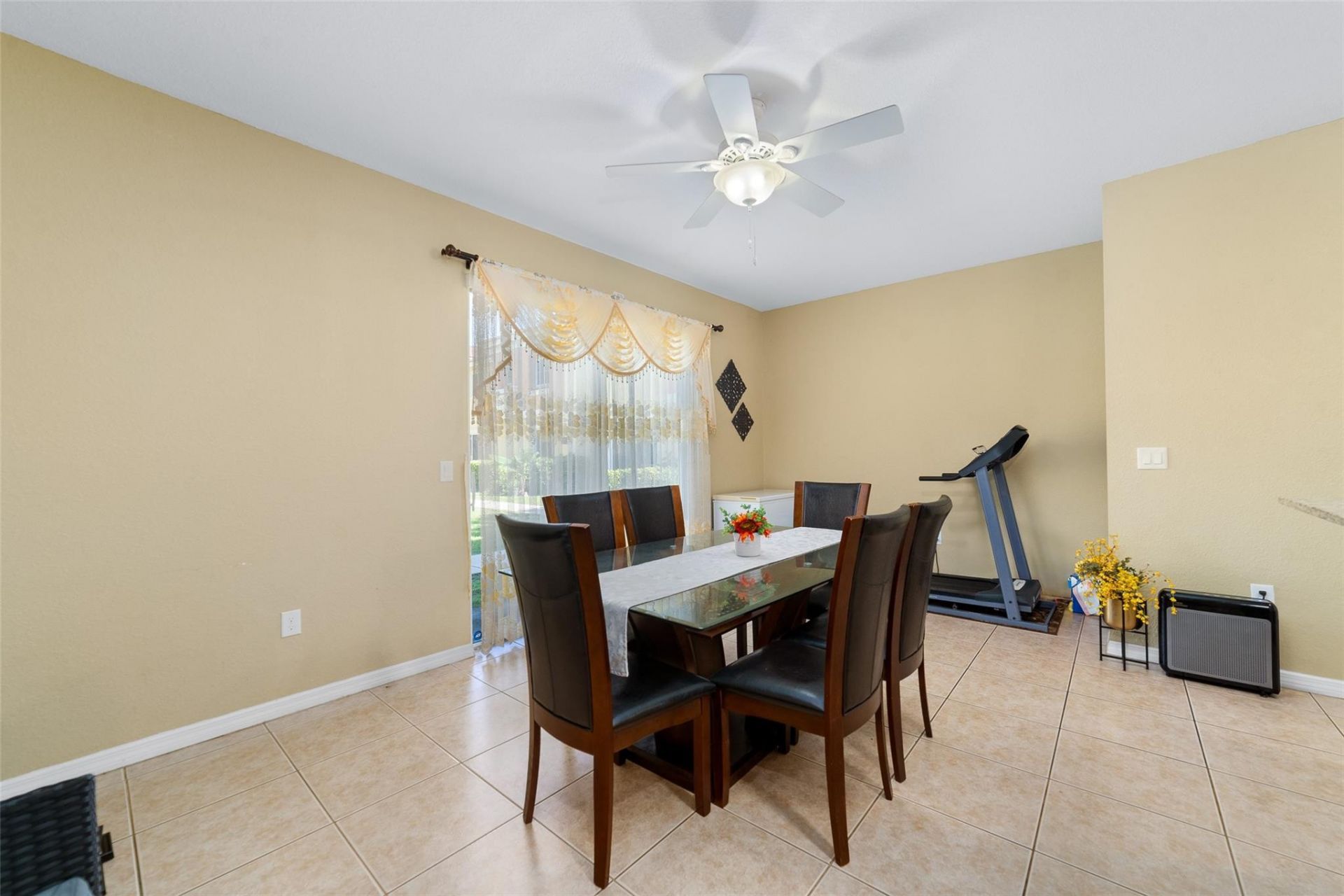 8915 SW 19th Street, Unit 8915, Miramar, FL 33025 Photo