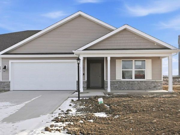 1003 Butler Lake Court, Fort Wayne, IN 46818