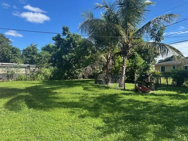 3530 NW 82nd St, Miami, FL 33147 Photo